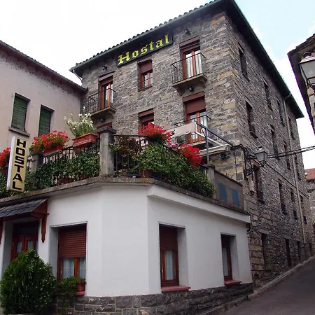 Hostal Pirineos-3